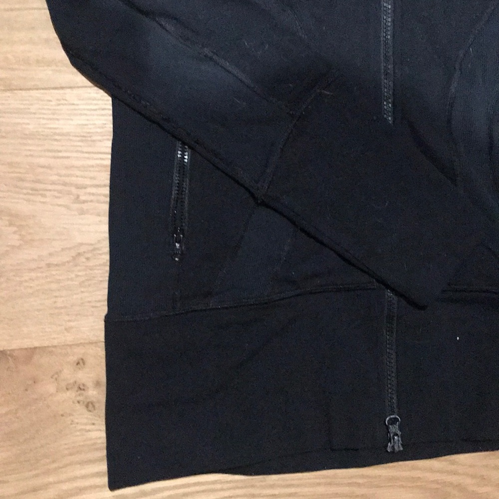 Jacket - Picture 3 of 4